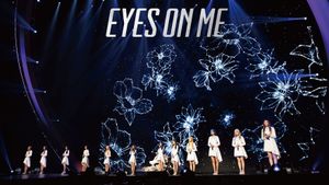 IZ*ONE - 1ST CONCERT IN JAPAN [EYES ON ME]'s poster