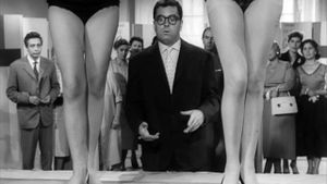 Le bellissime gambe di Sabrina's poster
