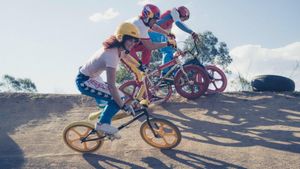 BMX Bandits's poster