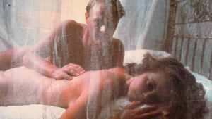 Heat and Dust's poster