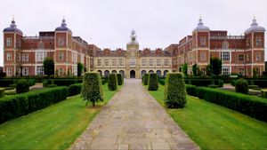 Hatfield House: A Royal Residence's poster