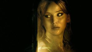 House at the End of the Street's poster
