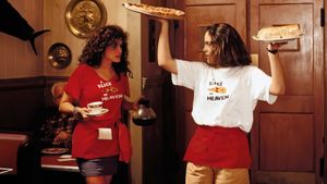 Mystic Pizza's poster