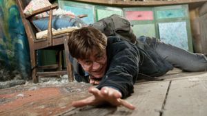 Harry Potter and the Deathly Hallows: Part 1's poster