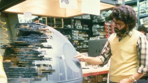 From 'Star Wars' to 'Jedi' : The Making of a Saga's poster