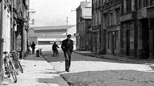 A Man Walks in the City's poster