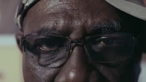 Conflitos e Abismos: A Expressão da Condição Humana's poster