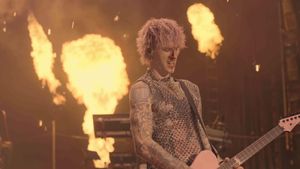 Machine Gun Kelly: Mainstream Sellout Live from Cleveland - The Pink Era's poster