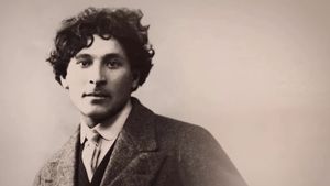 Marc Chagall – Between Two Worlds's poster