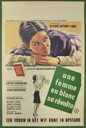 Une femme en blanc se révolte's poster