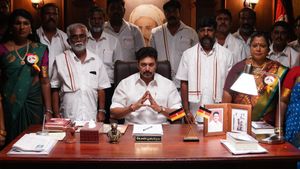 Karathey Babu's poster