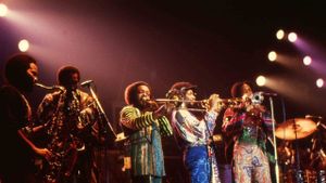 Earth, wind & fire: le groupe funk, jazz et disco's poster