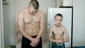 Young Bodies Heal Quickly's poster