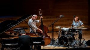 Avishai Cohen Trio Leverkusener Jazztage 2024's poster