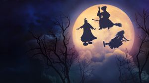 Hocus Pocus 2's poster