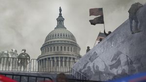 Four Hours at the Capitol's poster