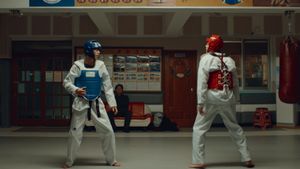 Let Free the Curse of Taekwondo's poster