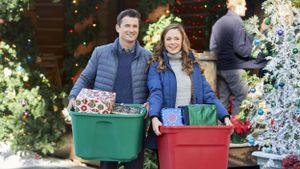 Check Inn to Christmas's poster