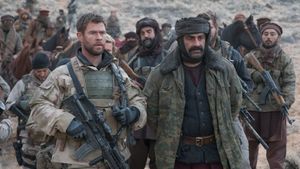 12 Strong's poster