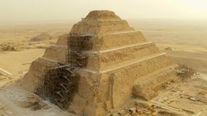 Secrets of the Saqqara Tomb's poster
