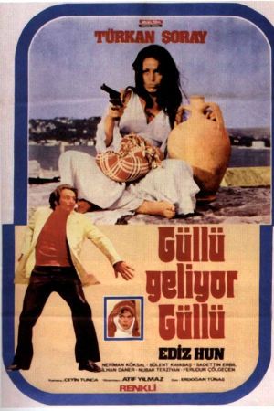 Güllü Geliyor Güllü's poster
