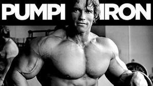 Pumping Iron's poster