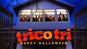 Trico Tri Happy Halloween's poster