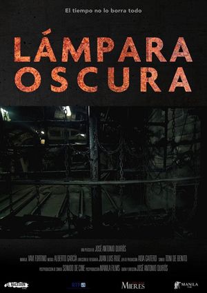 Lámpara Oscura's poster
