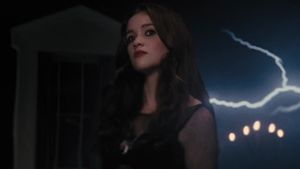Beautiful Creatures's poster