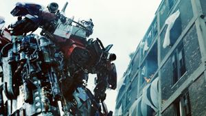 Transformers: Dark of the Moon's poster