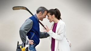 Bodycheck - Mit Herz durch die Wand's poster