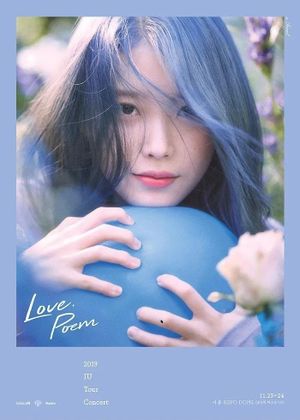 아이유 콘서트 2019 러브포엠's poster