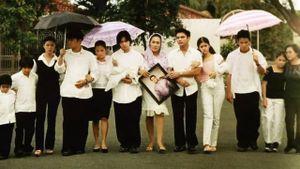 Ang tanging ina's poster