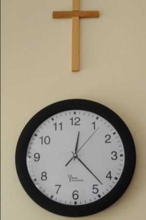 Two Hours a Day's poster