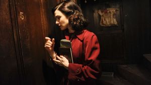 The Deep Blue Sea's poster