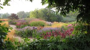 Five Seasons: The Gardens of Piet Oudolf's poster