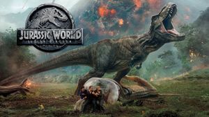 Jurassic World: Fallen Kingdom's poster