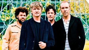 Crowded House: Intriguer Bonus DVD's poster