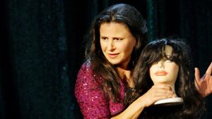 Tracey Ullman: Live and Exposed's poster