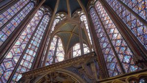 Structures of Marvel: Medieval Paris's poster