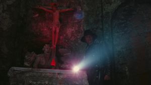 The Night Evelyn Came Out of the Grave's poster