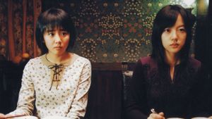 A Tale of Two Sisters's poster