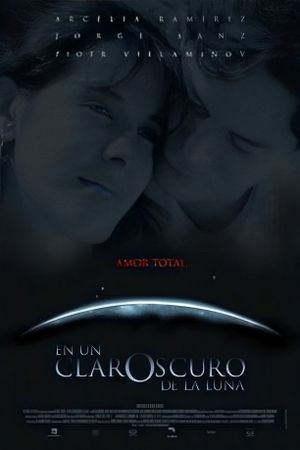 En un claroscuro de la luna's poster