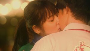 Eve in Love's poster