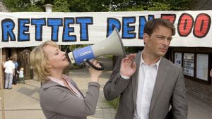 Zoogeflüster - Komm mir nicht ins Gehege!'s poster