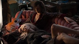 Only Lovers Left Alive's poster