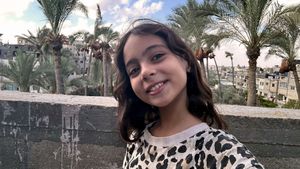 Gaza: How to Survive a Warzone's poster