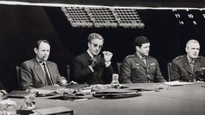 Dr. Strangelove or: How I Learned to Stop Worrying and Love the Bomb's poster