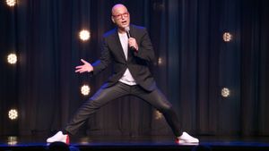 Howie Mandel Presents Howie Mandel at the Howie Mandel Comedy Club's poster