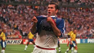 La Coupe De La Gloire: The Official Film of the 1998 FIFA World Cup's poster